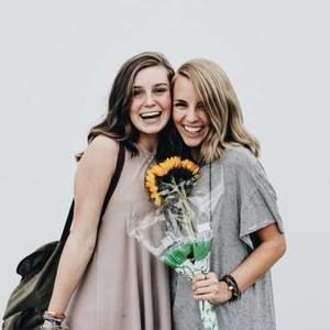 Meet your Posher, Emma