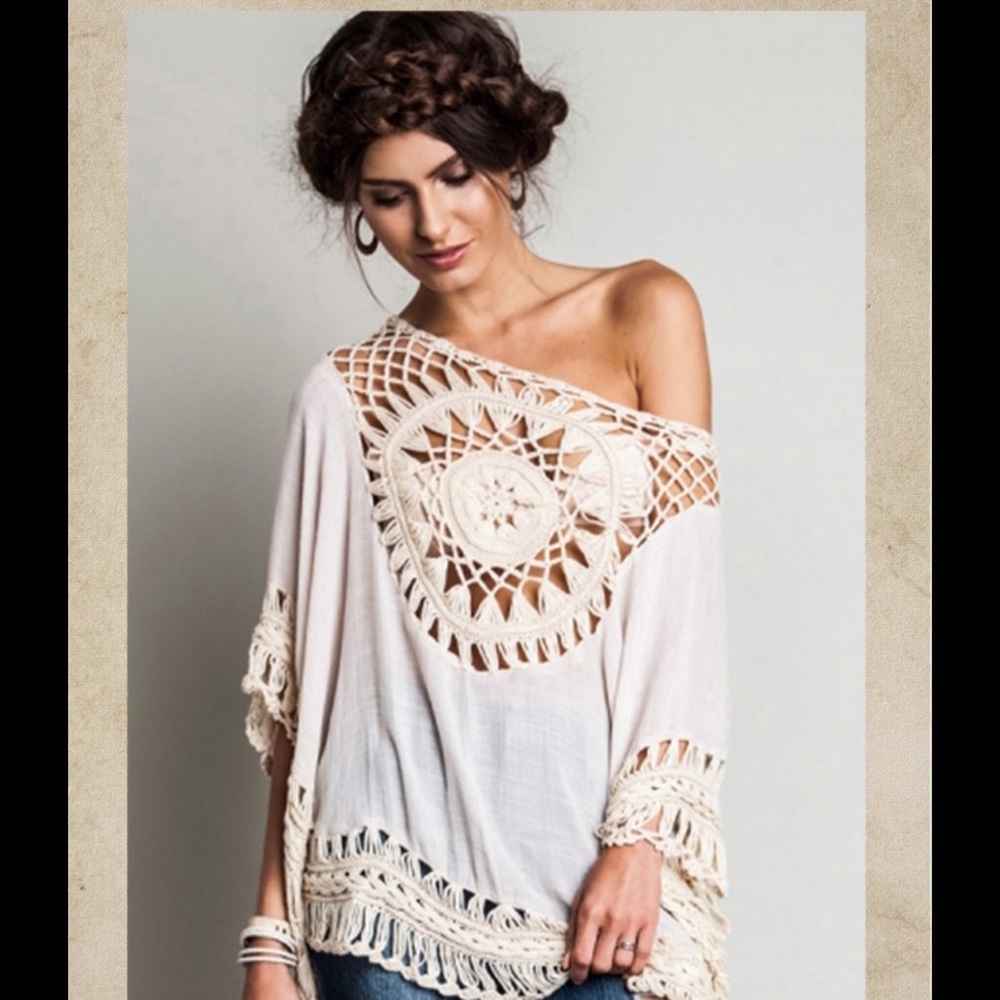 HOST PICK Oversized top
