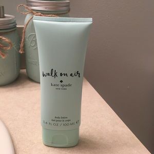 Kate Spade Walk on air body lotion