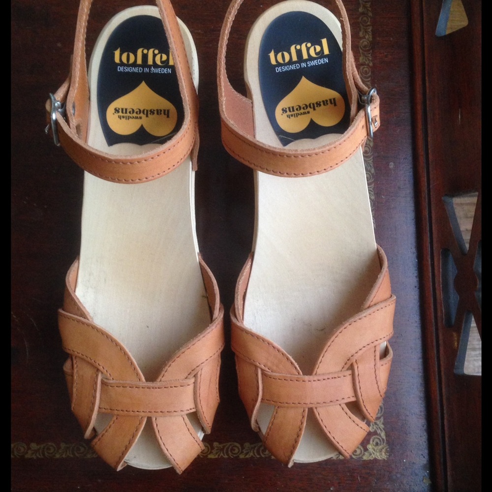 Swedish Hasbeens Mid-heel Sandals