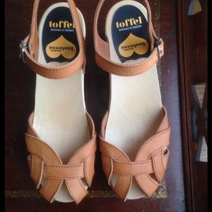 Swedish Hasbeens Mid-heel Sandals