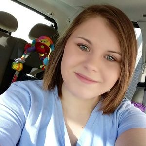 Meet your Posher, Cierrah