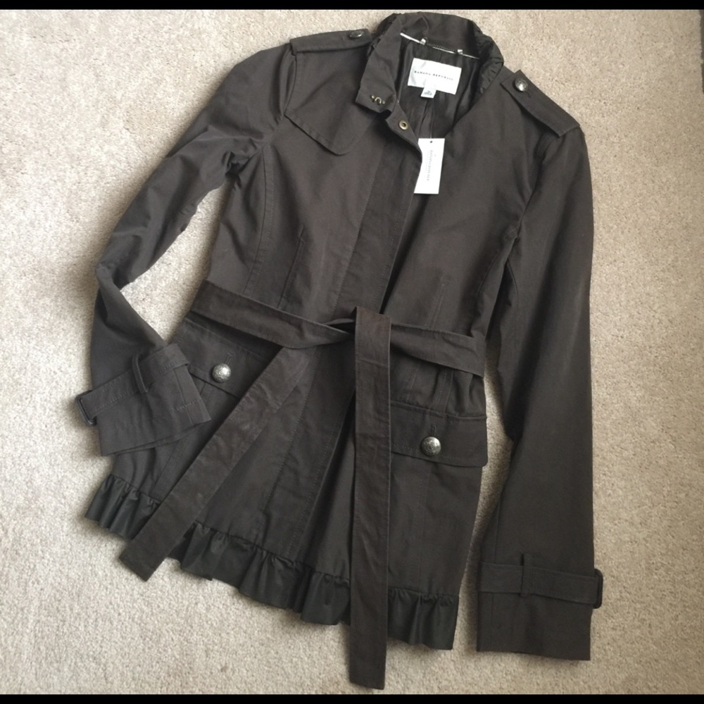 NWT Women's Banana Republic Olive Short Trench