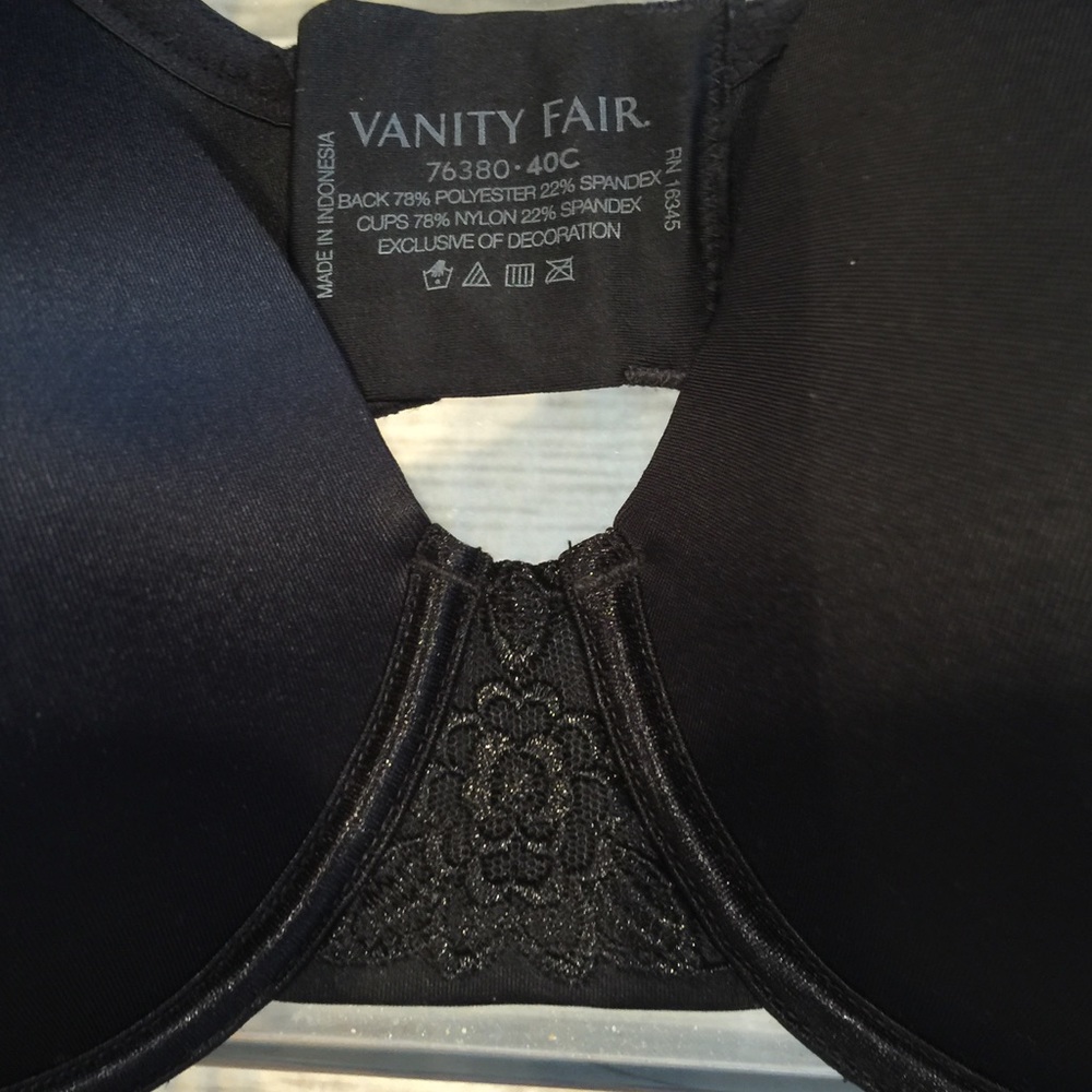 S🤗A🤗L🤗E  #4 VANITY FAIR BRA!