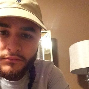 Meet your Posher, Christian