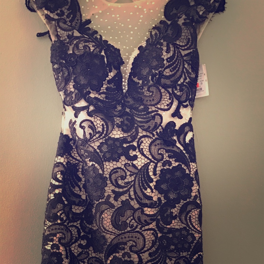 Illusion beads lace long dress