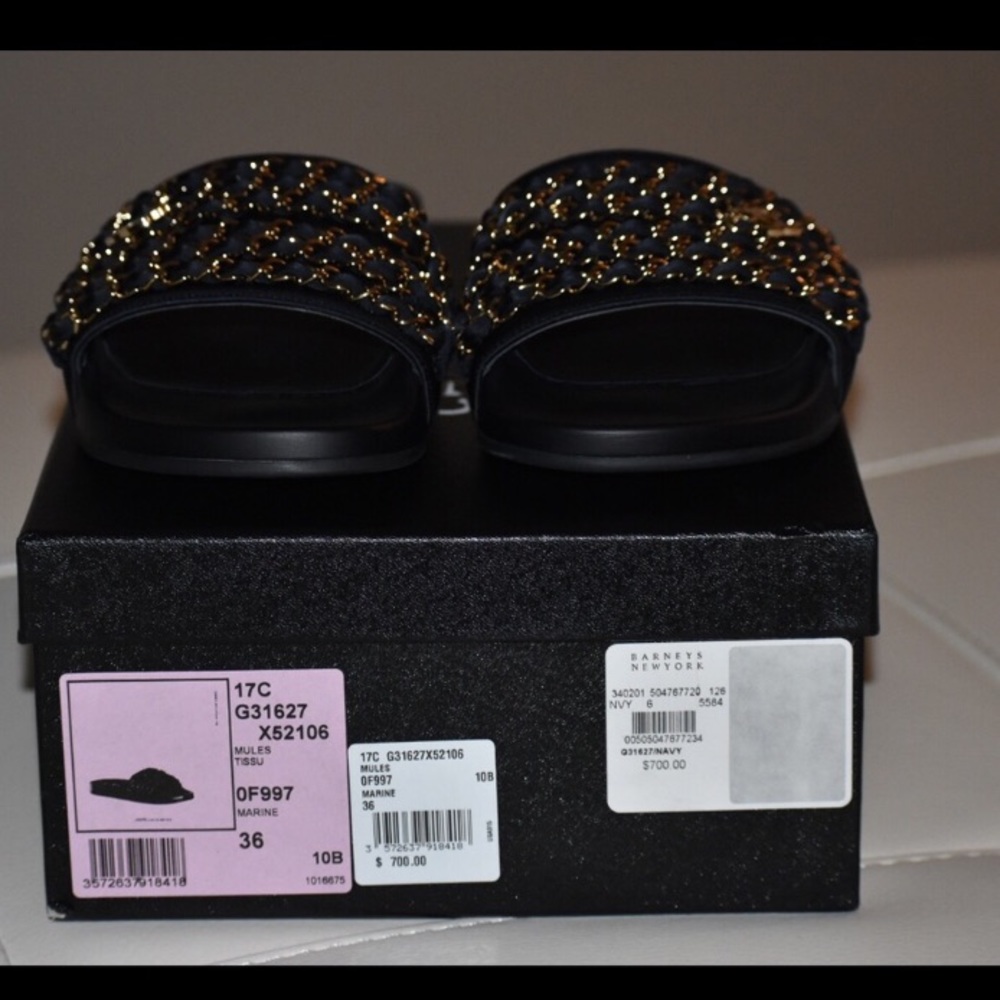 NEW Chanel Slides