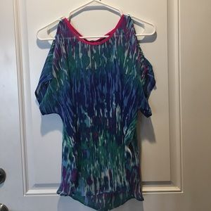 Express Cold-Shoulder Blouse. Size S.