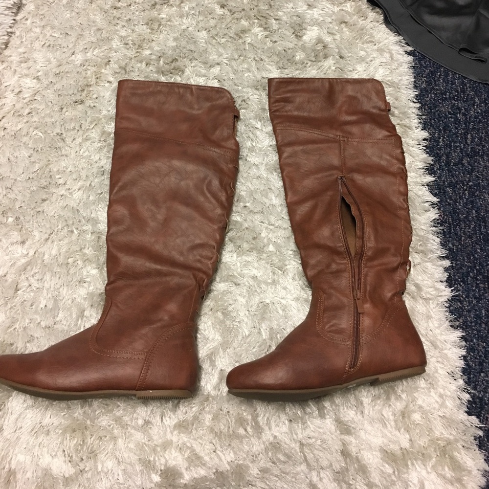 Brown boots