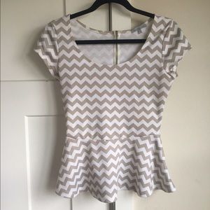 Gray and white chevron pattern top