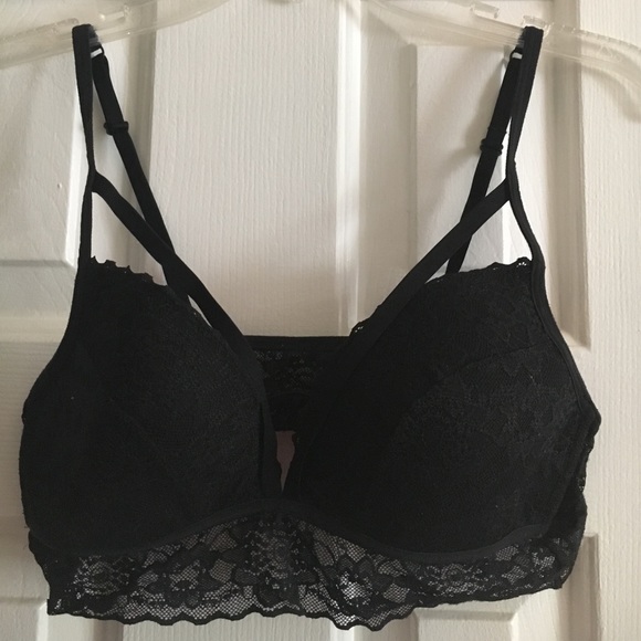 PINK Victoria's Secret Other - Strappy Floral Lace Bralette