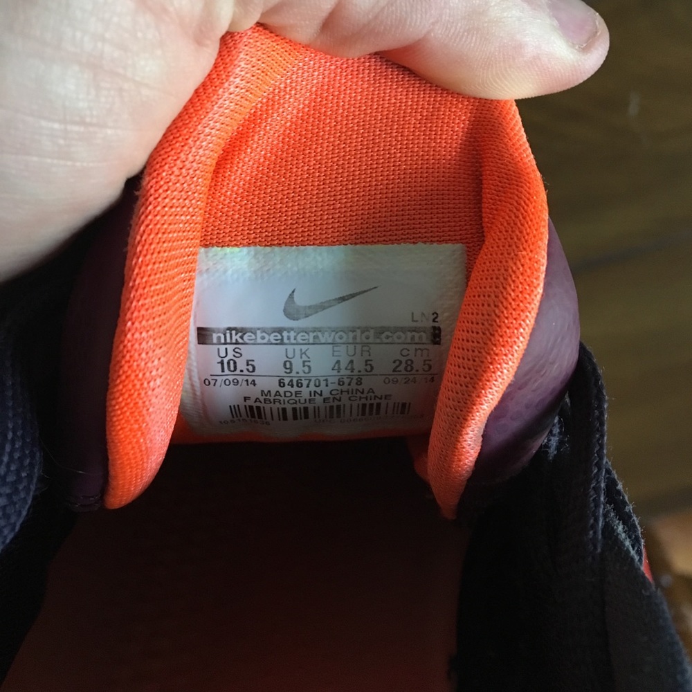 Slightly used red, orange and gold kobe 9s. - Picture 4 of 4