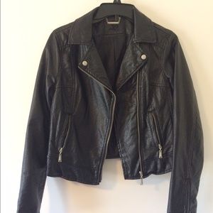 Black leather jacket!!