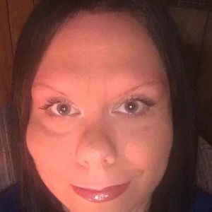 Meet your Posher, Stephanie marie