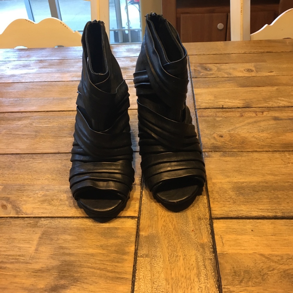 Booties - Picture 3 of 3