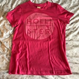 Hollister tshirt