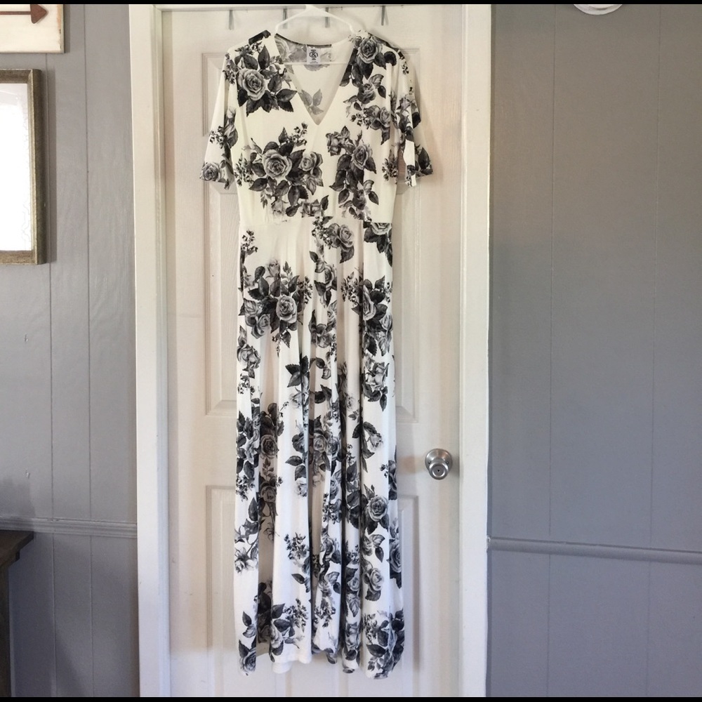 Agnes and Dora Dress