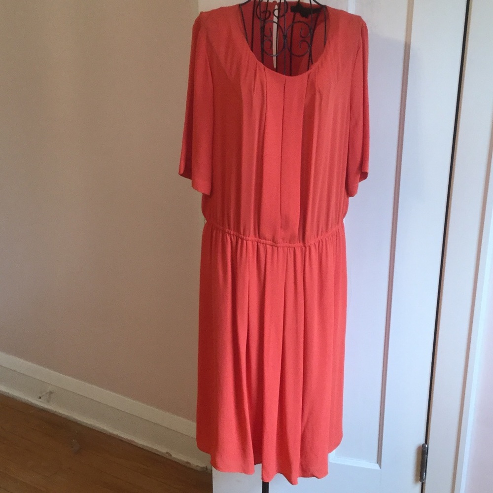 BCBGMAXAZRIA Orange Dress👗👗👗