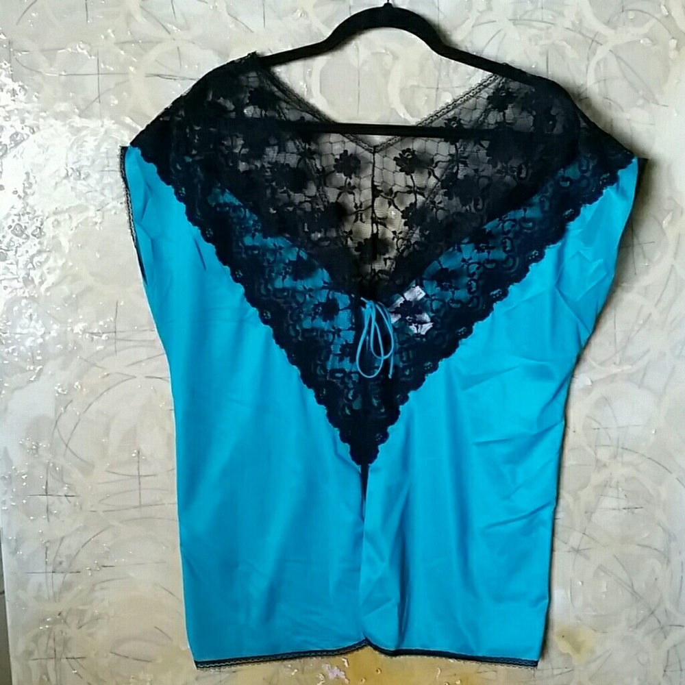 Vintage/Retro Cardi/Crop Kimono Lounge Wear