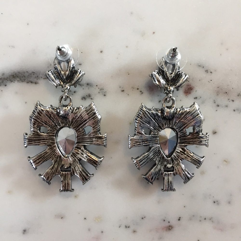 "Leslie" Earrings || Light Blue Crystal Statement - Picture 5 of 8