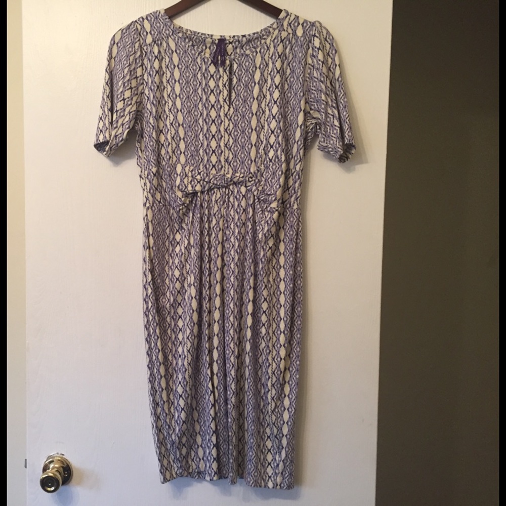 Séraphine Beige & Gray Scoop Neck Midi Dress