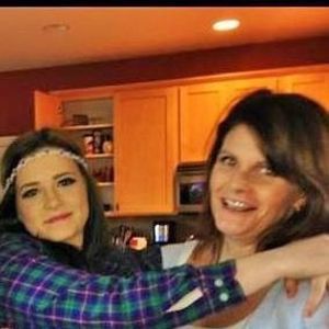 Meet your Posher, Deirdre