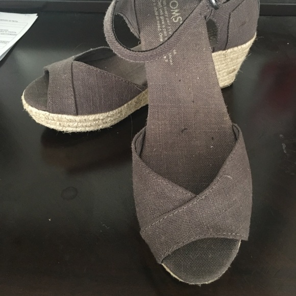 TOMS Shoes - Toms brown