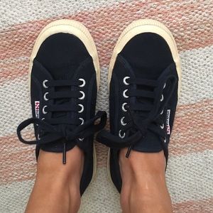 Superga Sneakers
