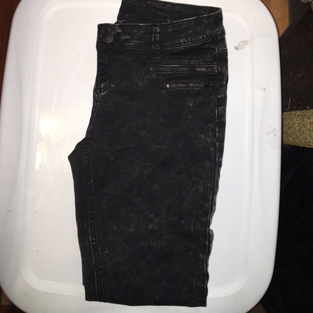 Mineral wash skinny pants