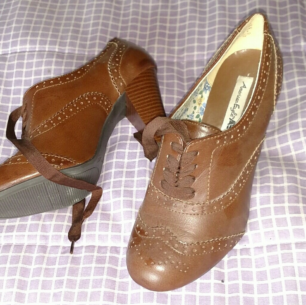 Brown suede heals