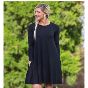 Piko long sleeve black dress