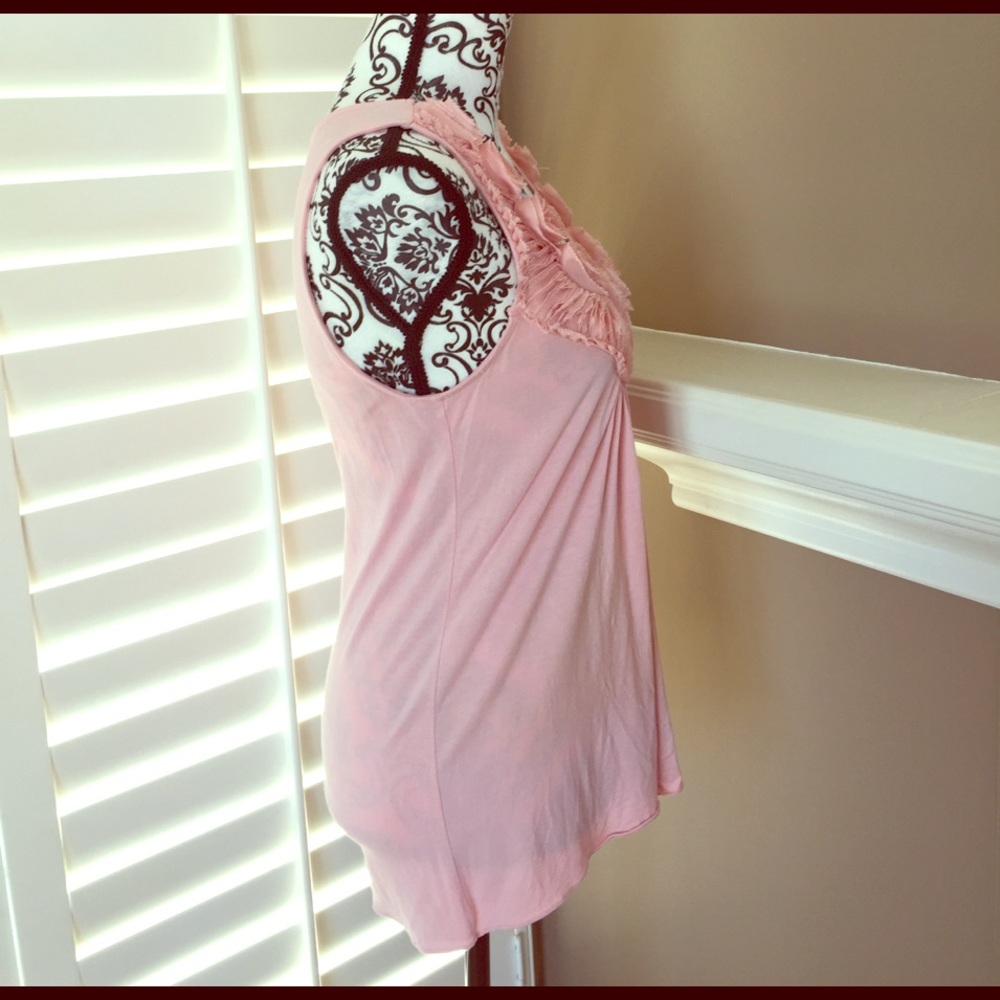 Sleeveless Top - Picture 3 of 5