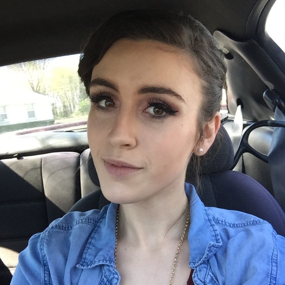 Meet your Posher, Victoria