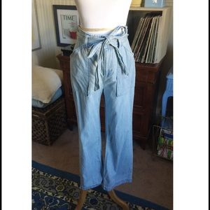 URBAN OUTFITTERS high rise cropped wide leg jeans