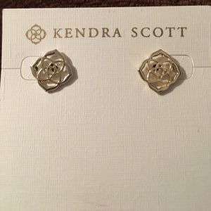 Kendra Scott signature earrings