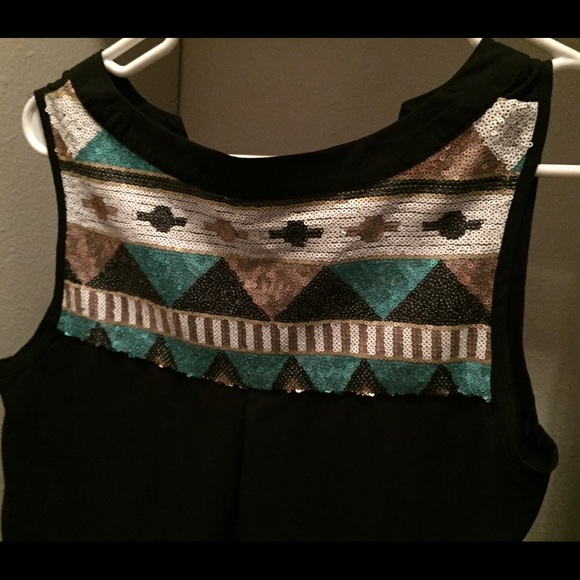 Aztec tank - Picture 3 of 3