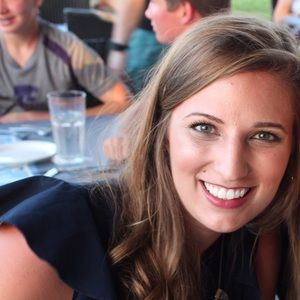 Meet your Posher, Lauren