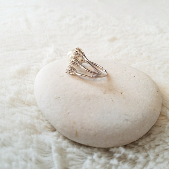 ☝️LEFT! 5Rated!Cubic Zirconia and Pearl Ring - Picture 4 of 7