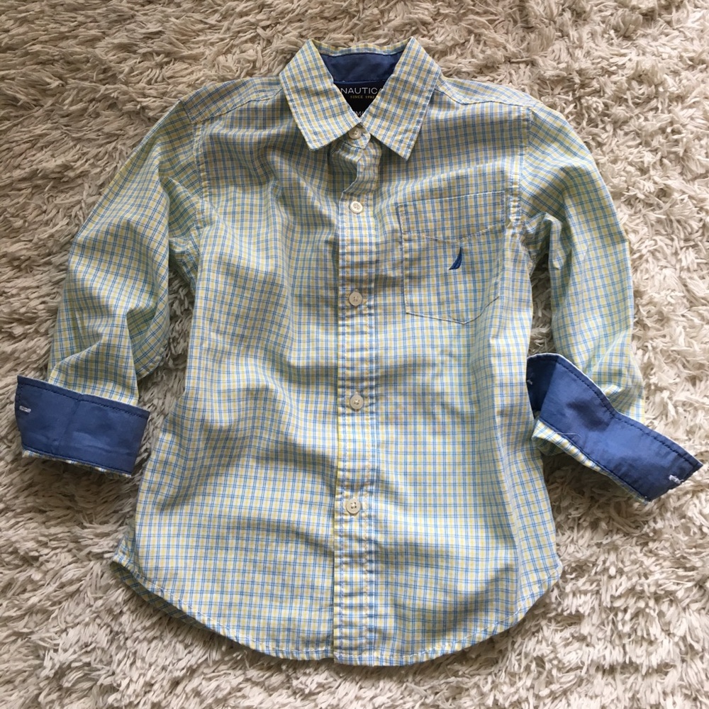 Nautica boys dress shirt, size 6