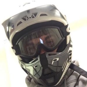 Meet your Posher, Sawyer