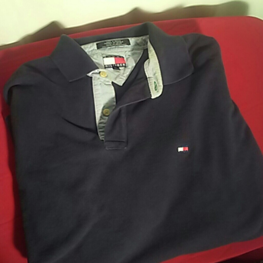 Tommy hilfiger long sleve polo navy blue near mint