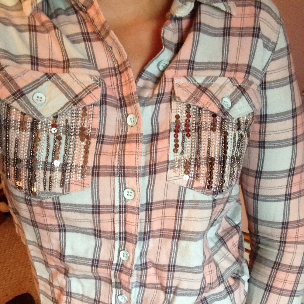 Pastel plaid shirt!