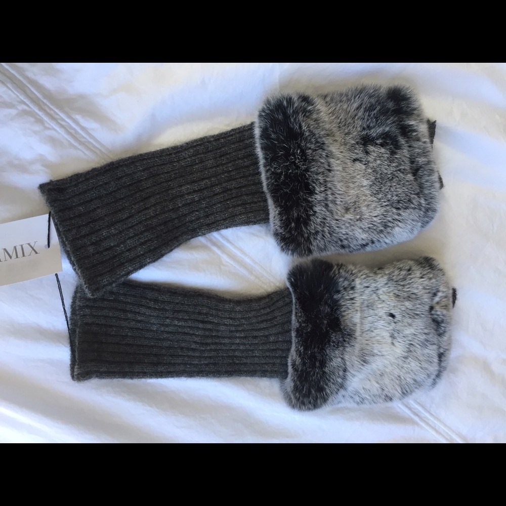 Intermix fur and leather gloves
