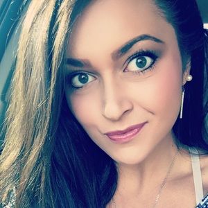 Meet your Posher, Katrina