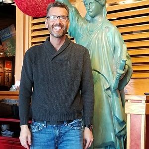 Meet your Posher, Todd