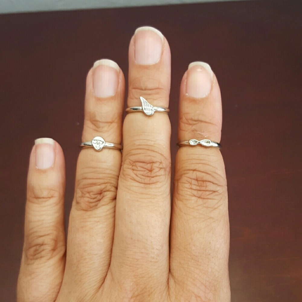 HaiAccessories midi rings