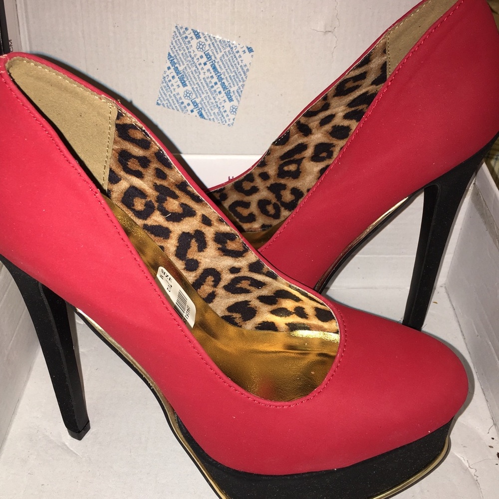 Qupid Ravish Red pumps - Picture 4 of 5