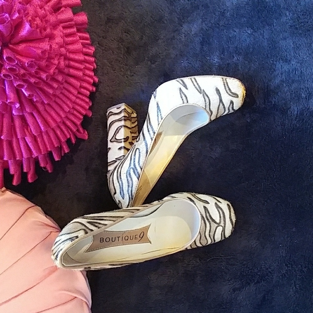 Super cute animal print shoe