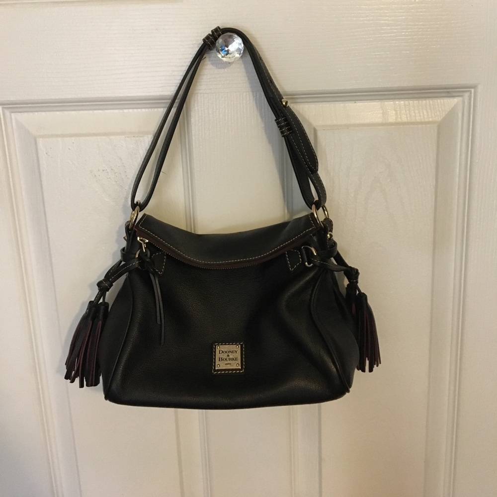 Dooney & Bourke black purse NWOT