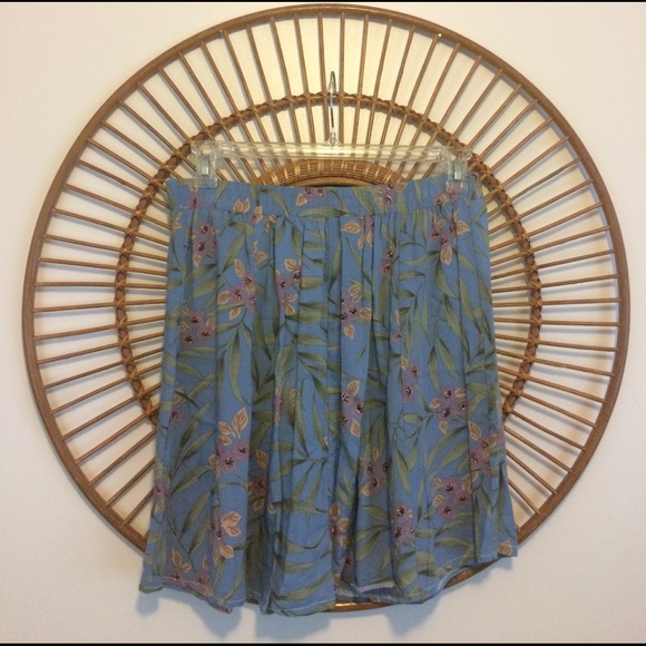 Blue Floral Mini Skirt - Picture 2 of 3